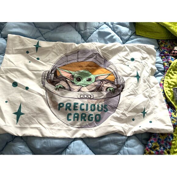 Star Wars The Mandalorian Curious Child Twin Sheet Set 2 available - Picture 4 of 8